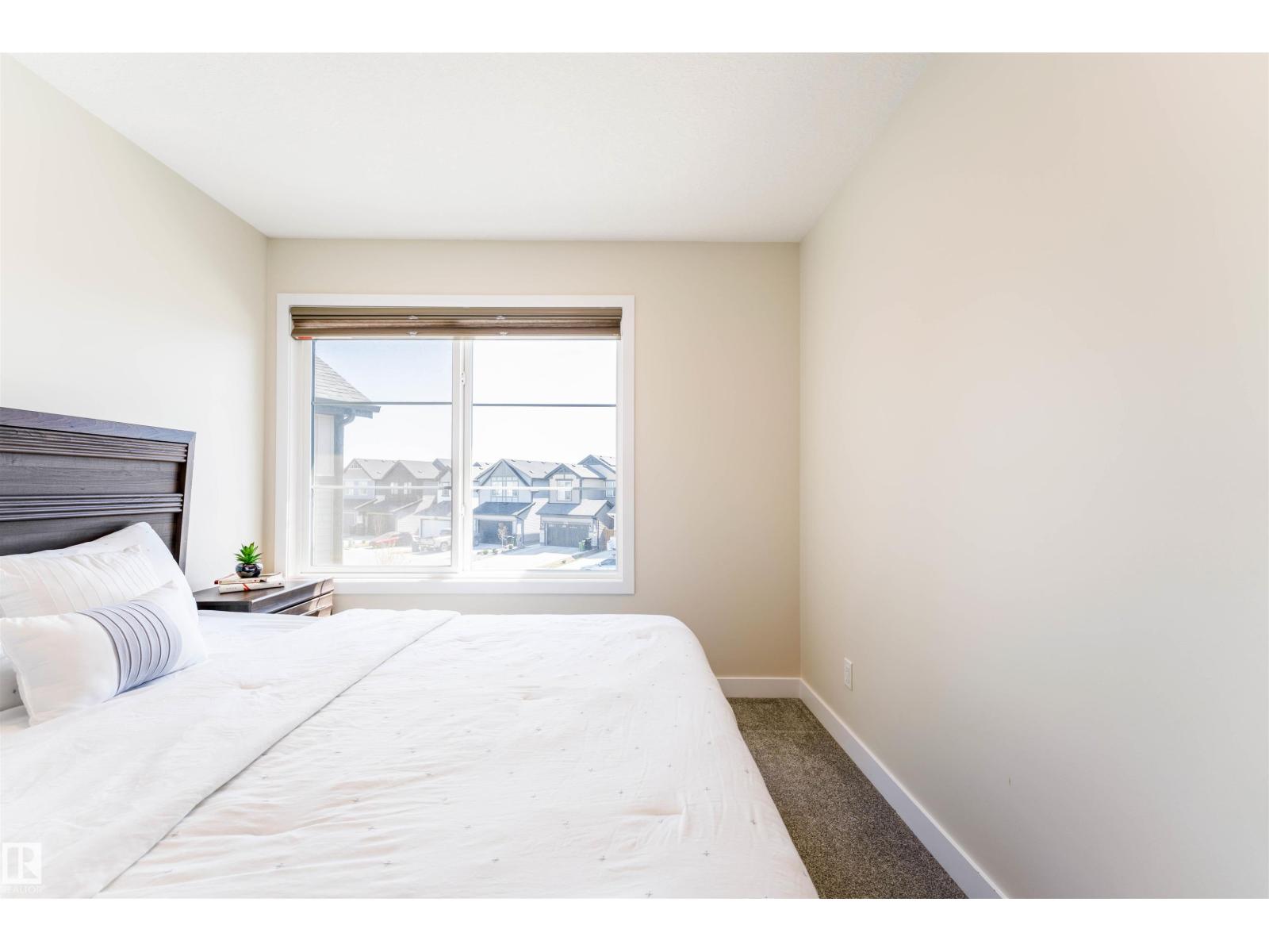22938 95a AV NW NW, Edmonton