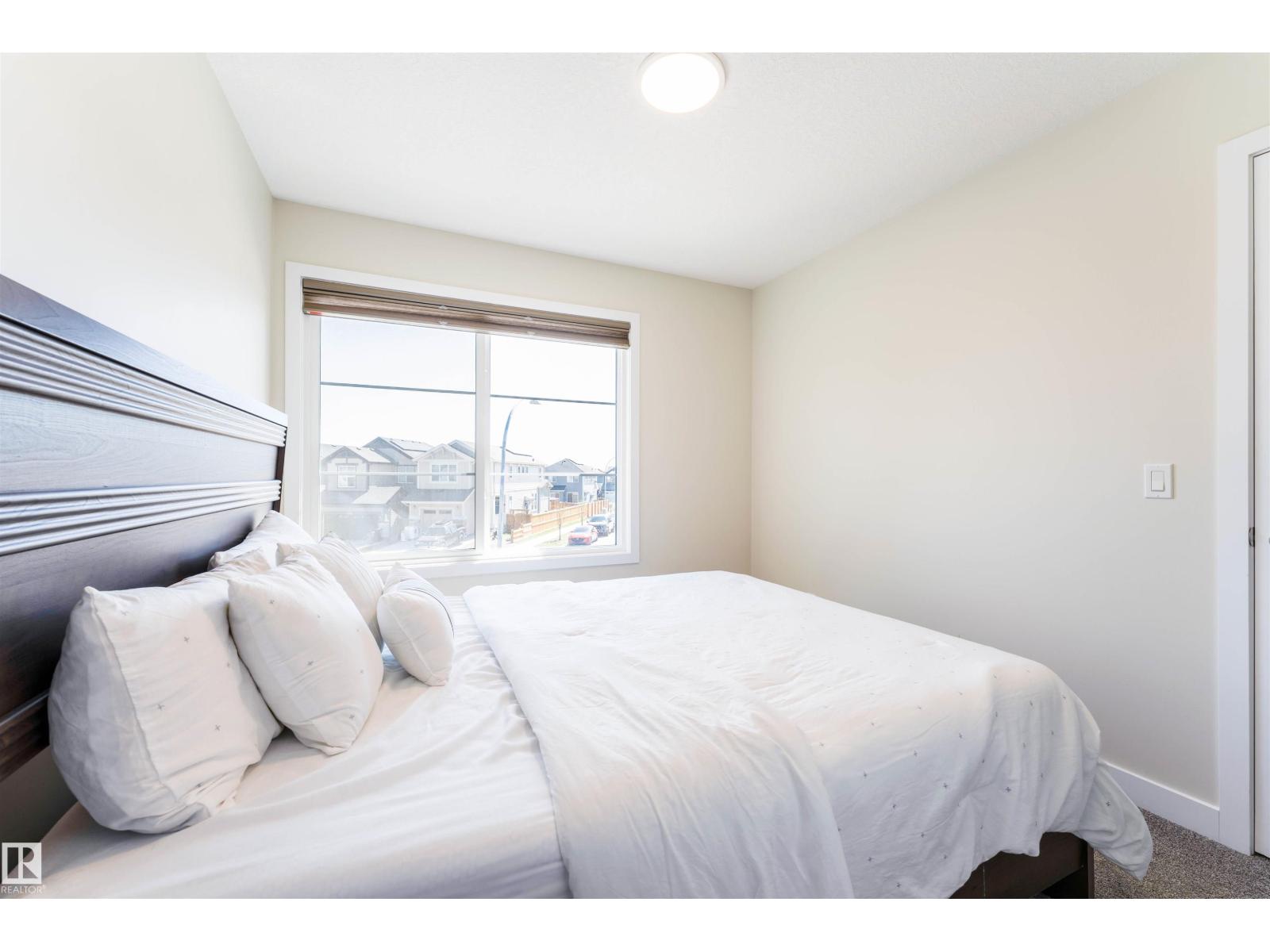 22938 95a AV NW NW, Edmonton