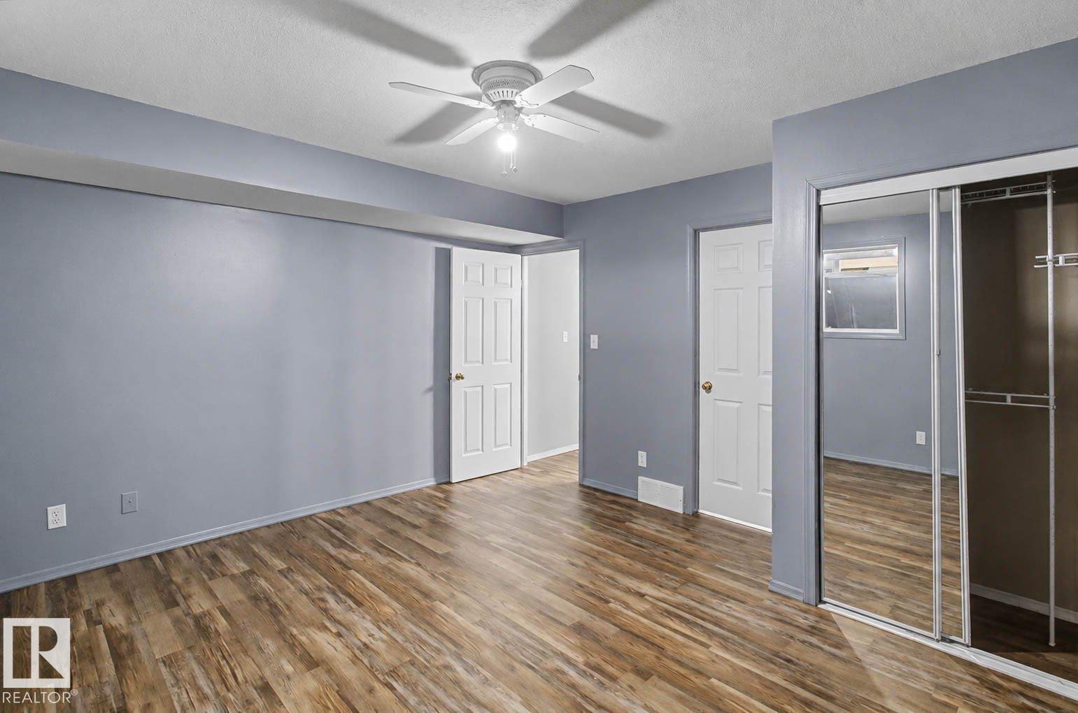 1 DEER PARK RD - 29