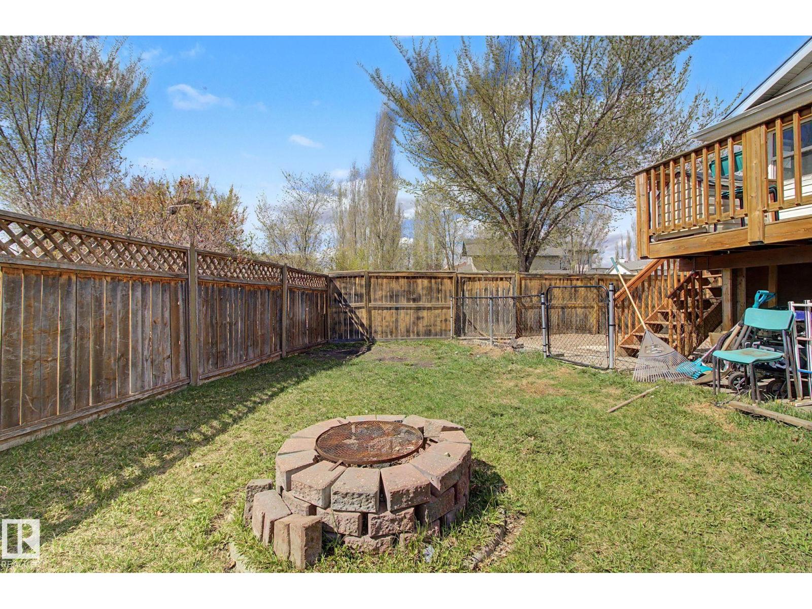 1 DEER PARK RD - 36
