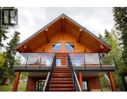 Primary Bedroom - 7145 Lincoln Drive, Bridge Lake, BC V0K1X1 Photo 6