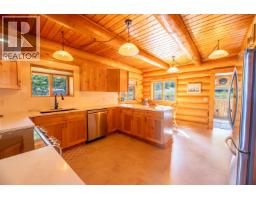 Laundry room - 7145 Lincoln Drive, Bridge Lake, BC V0K1X1 Photo 10