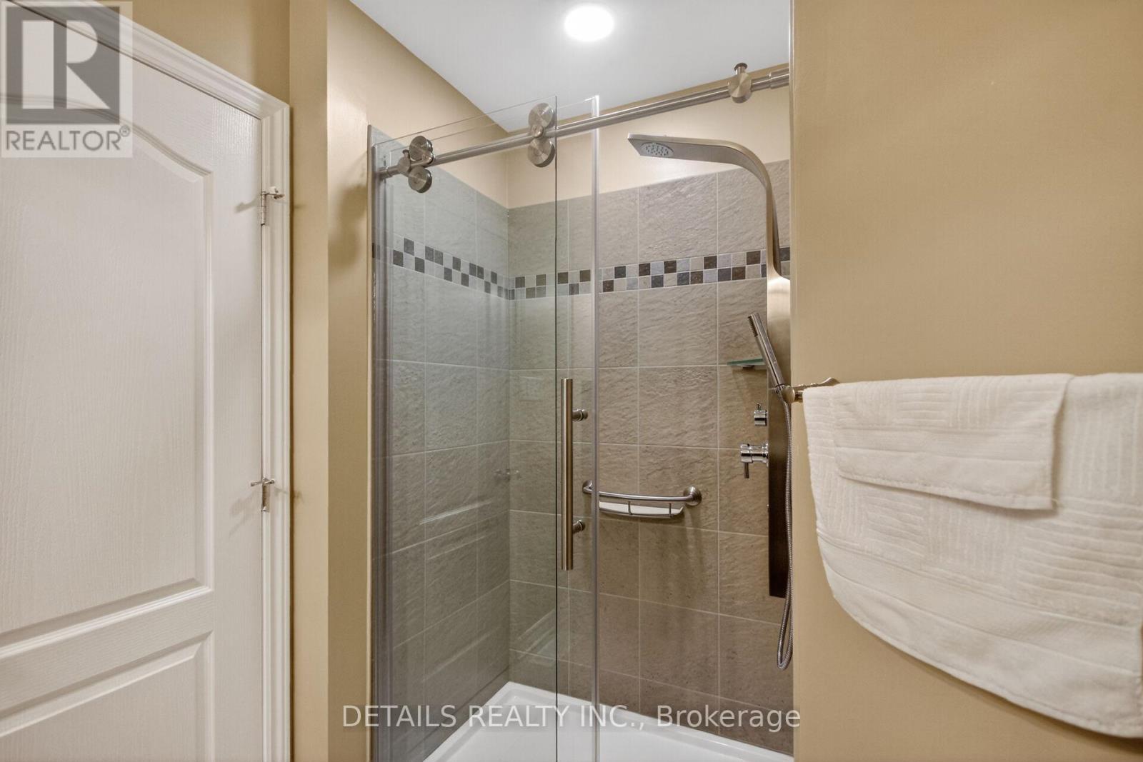 223 FLODDEN WAY - 19