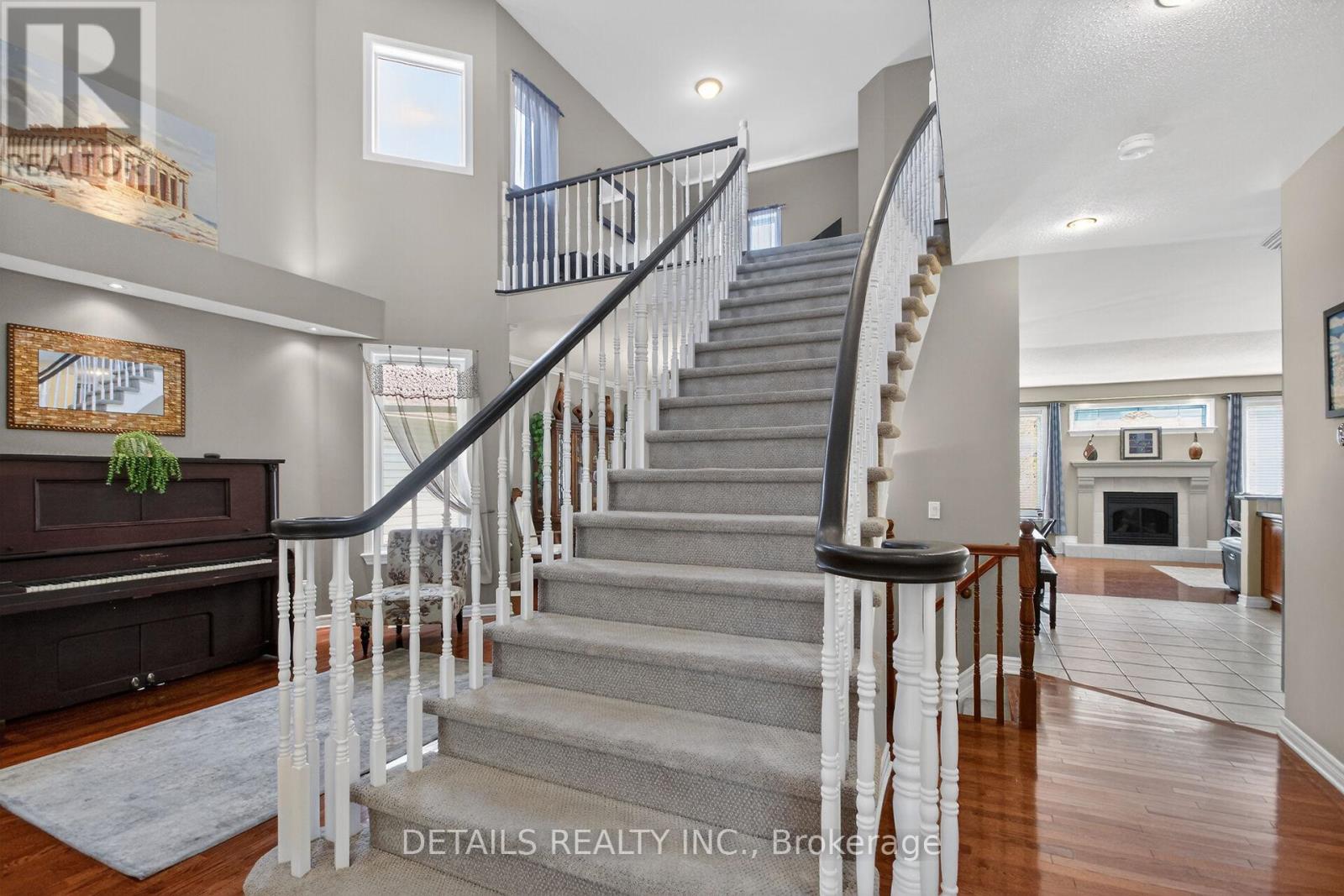223 FLODDEN WAY - 21