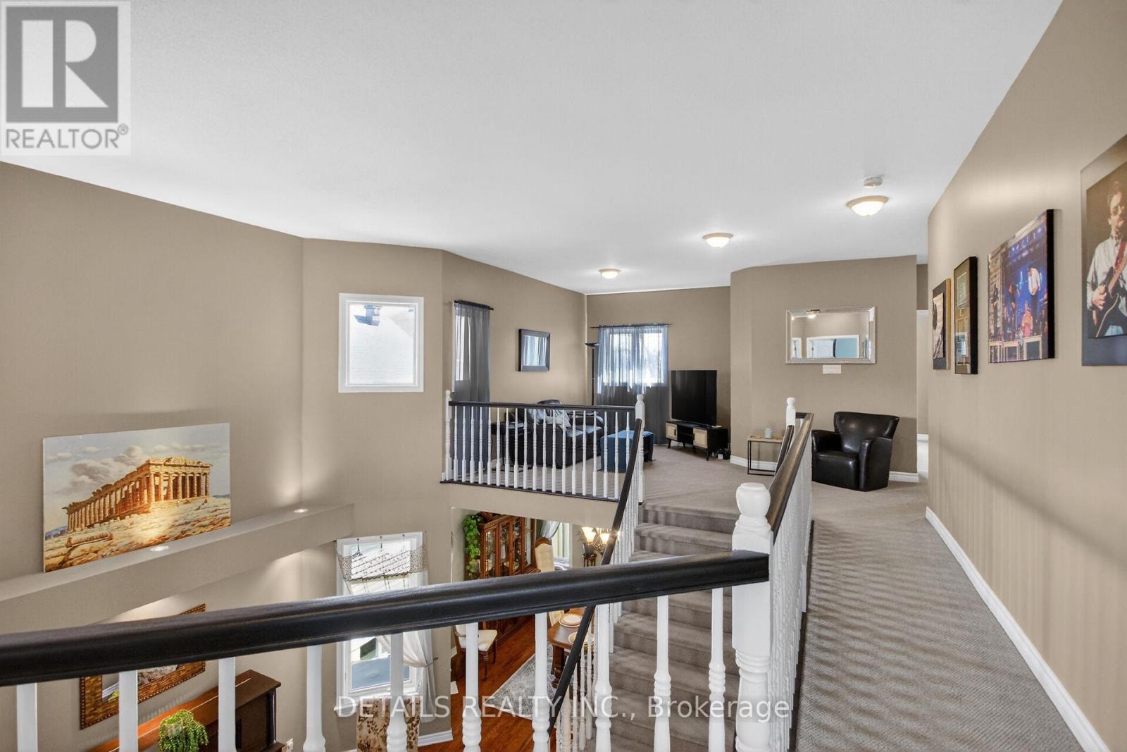 223 FLODDEN WAY - 24