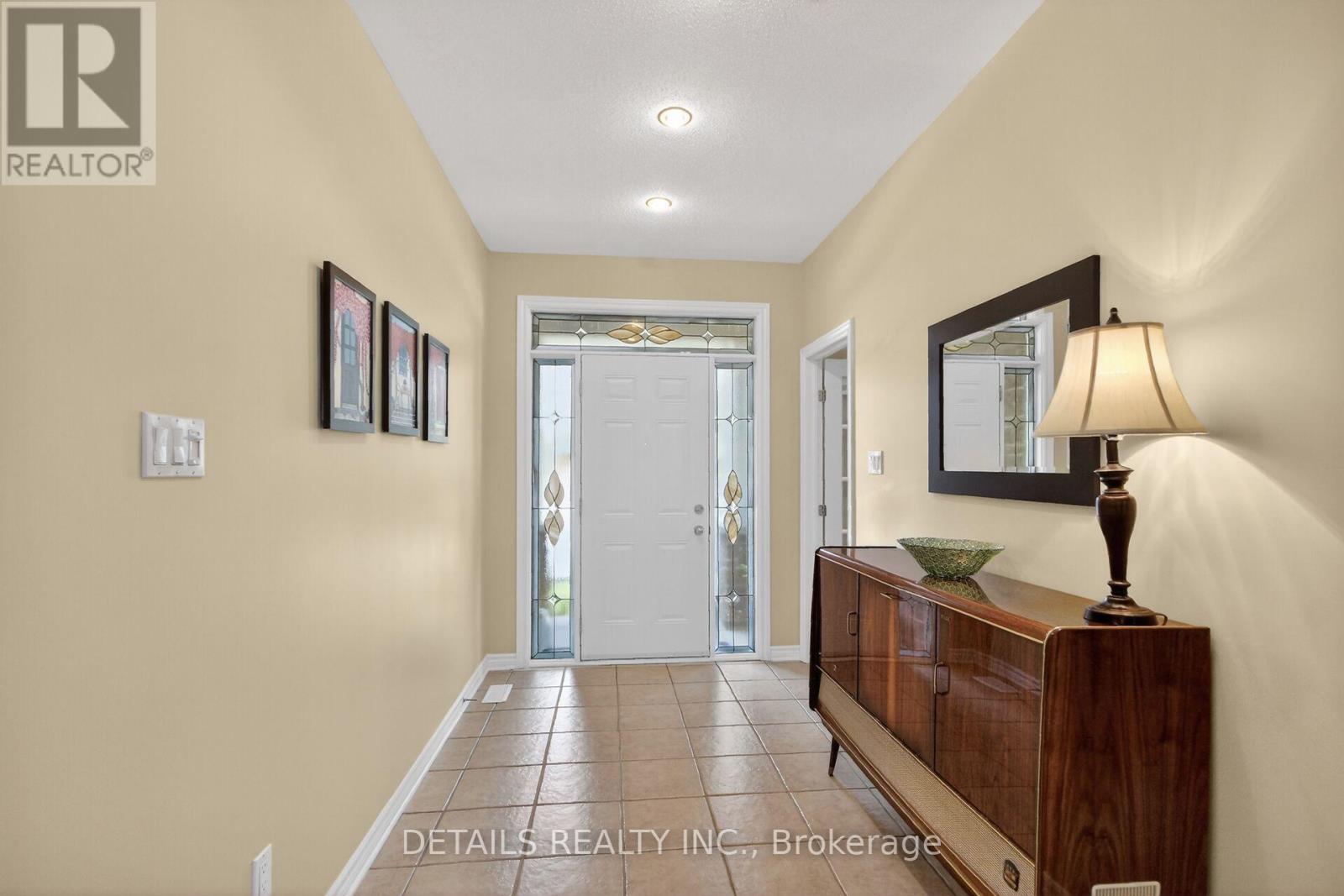 223 FLODDEN WAY - 3