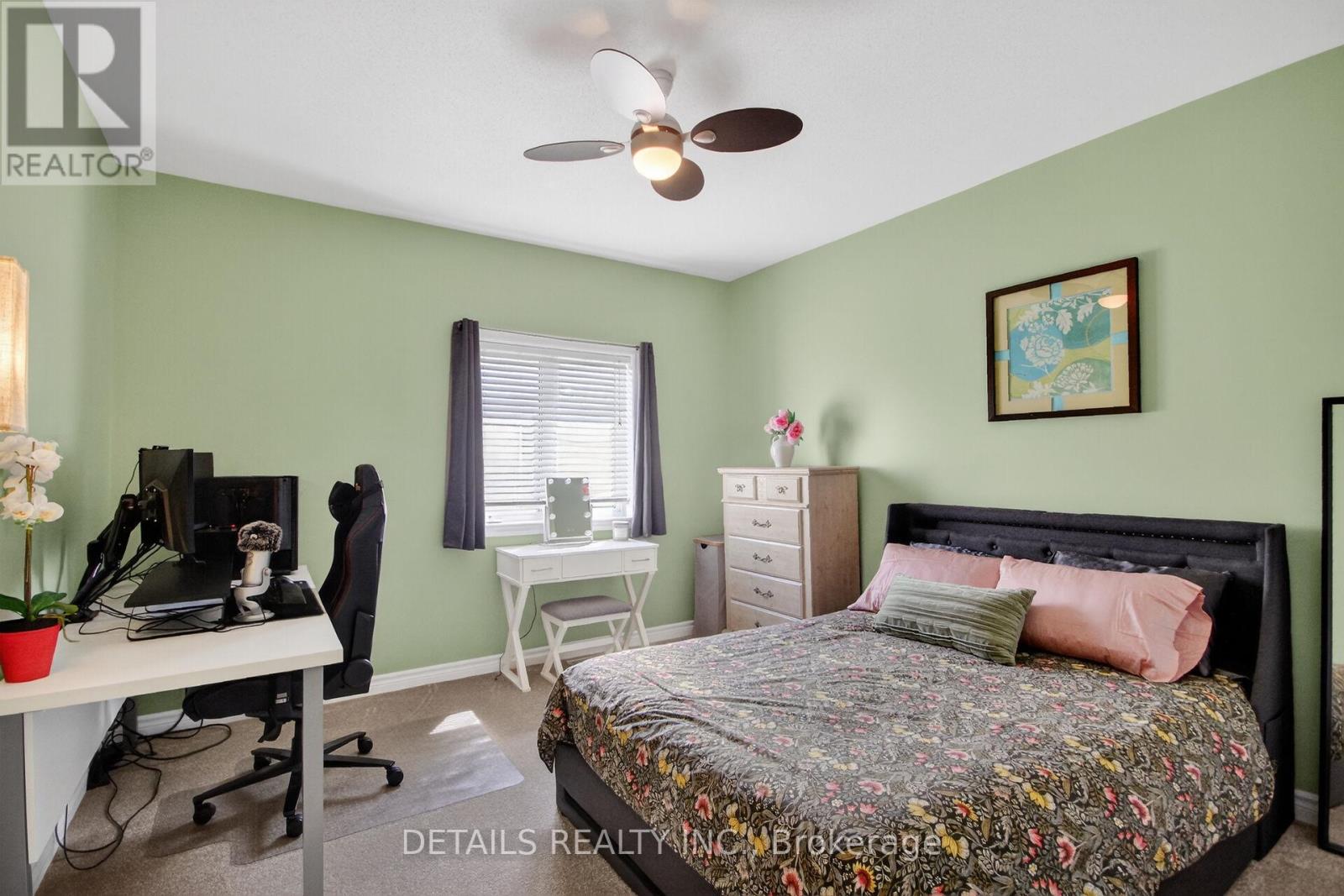 223 FLODDEN WAY - 32