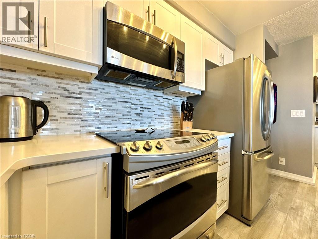 1940 IRONSTONE Drive Unit# 809, Burlington, Ontario, L7L0E4 — Photo 39