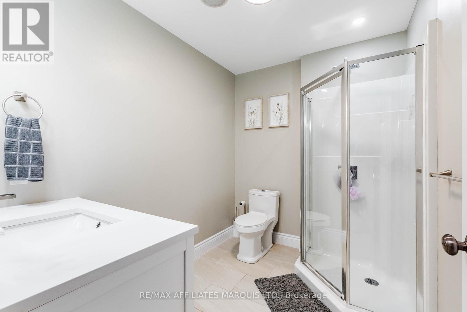 46 CHANTINE DRIVE - 22