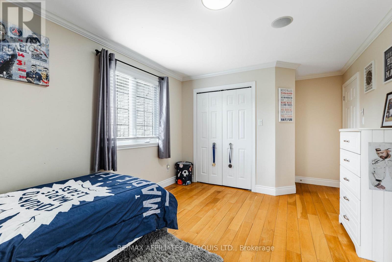 46 CHANTINE DRIVE - 31