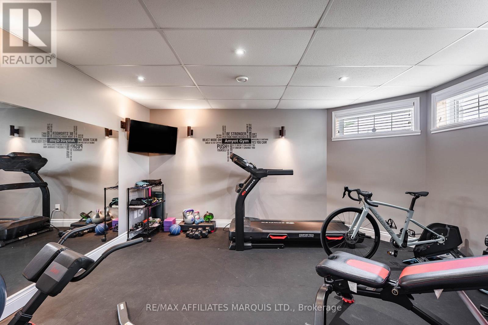 46 CHANTINE DRIVE - 38
