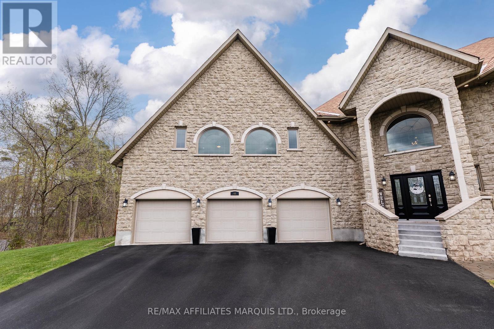 46 CHANTINE DRIVE - 45