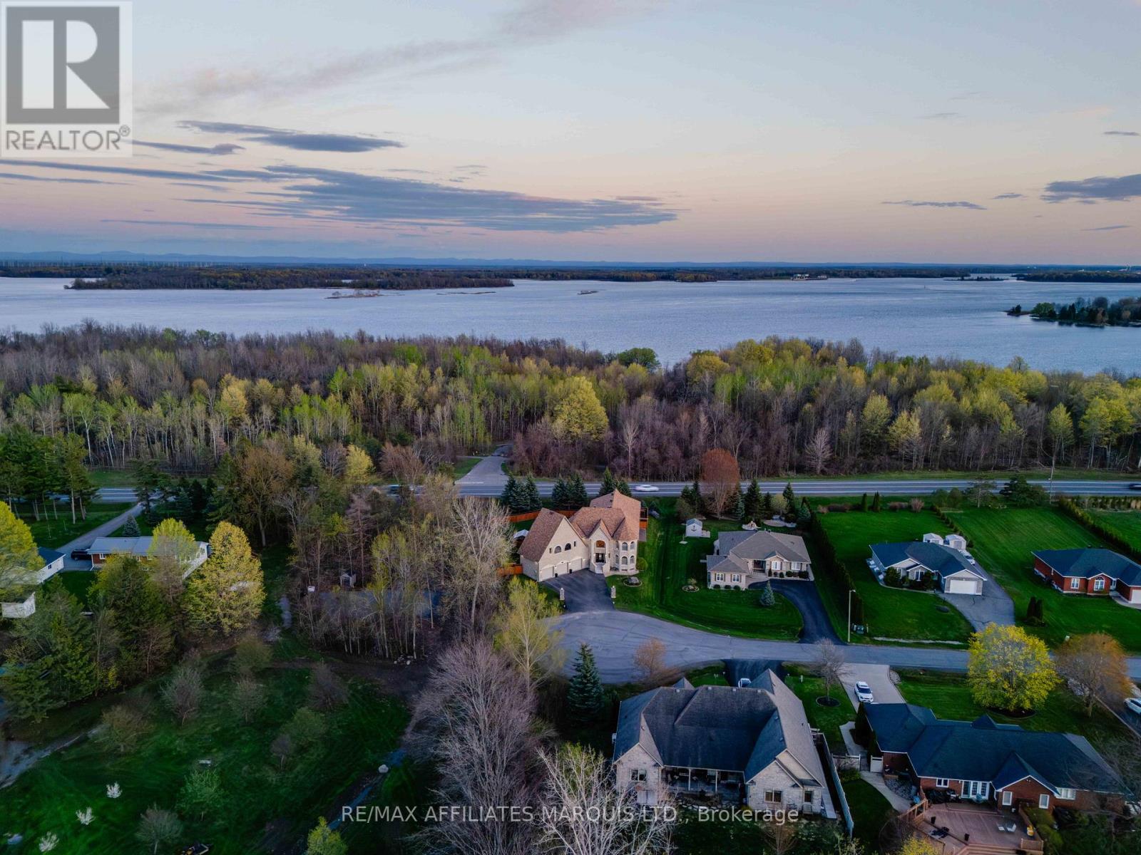 46 CHANTINE DRIVE - 49