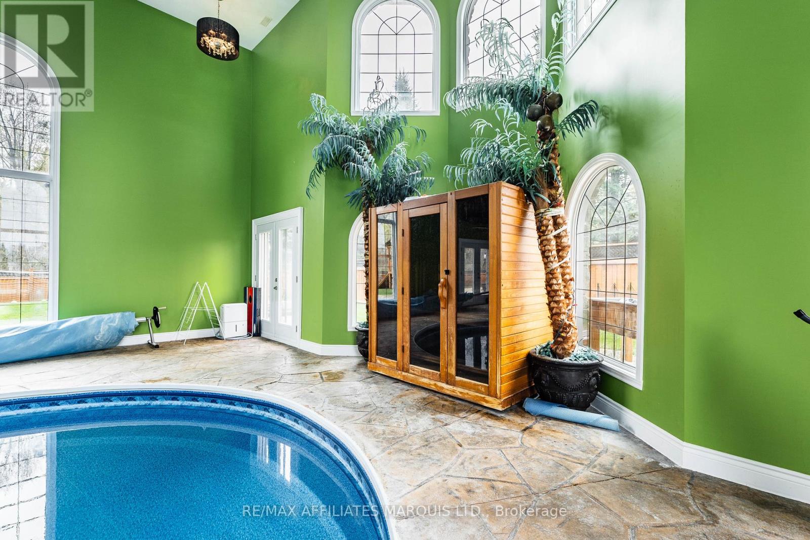 46 CHANTINE DRIVE - 5