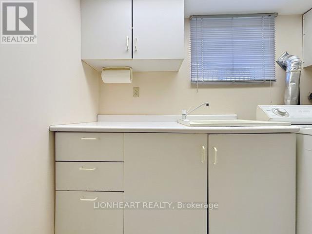 1475 GARNET AVENUE - 22