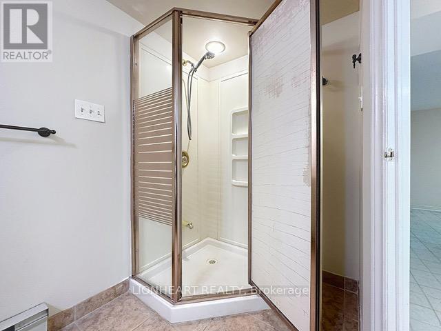 1475 GARNET AVENUE - 25