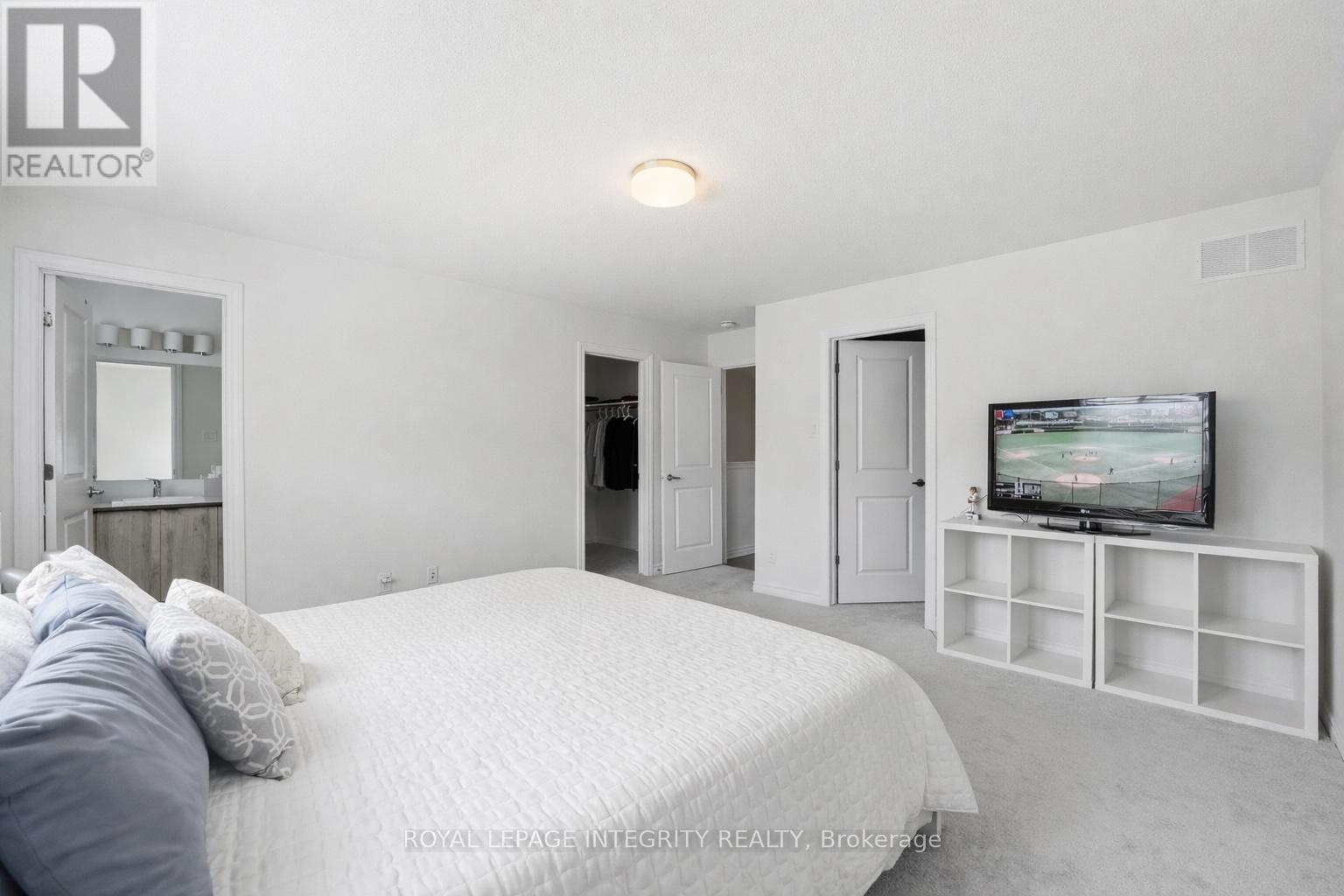 36 JARGEAU ROAD - 9