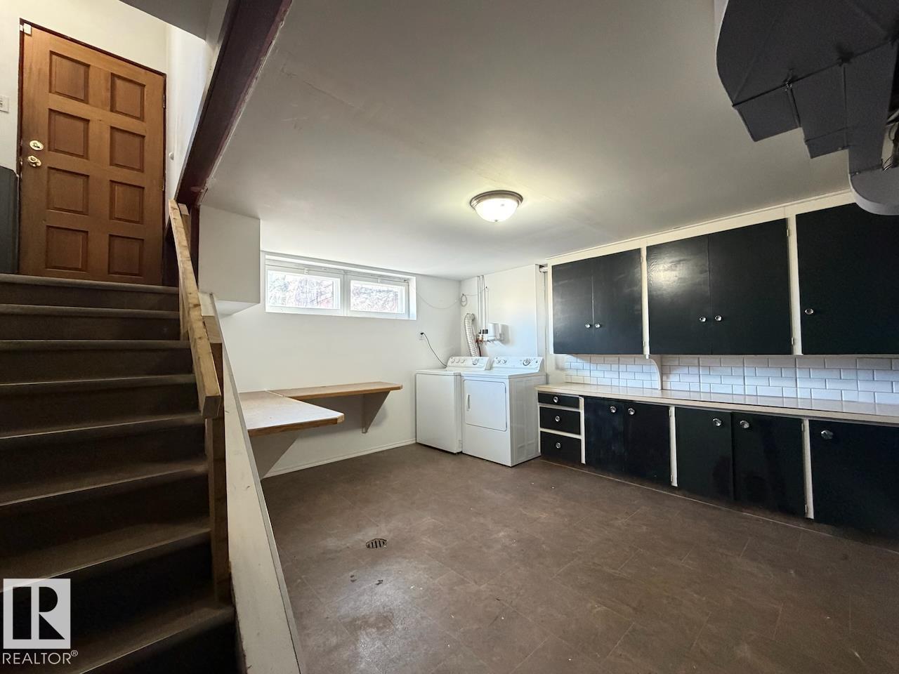 5003 46 AV — photo 15