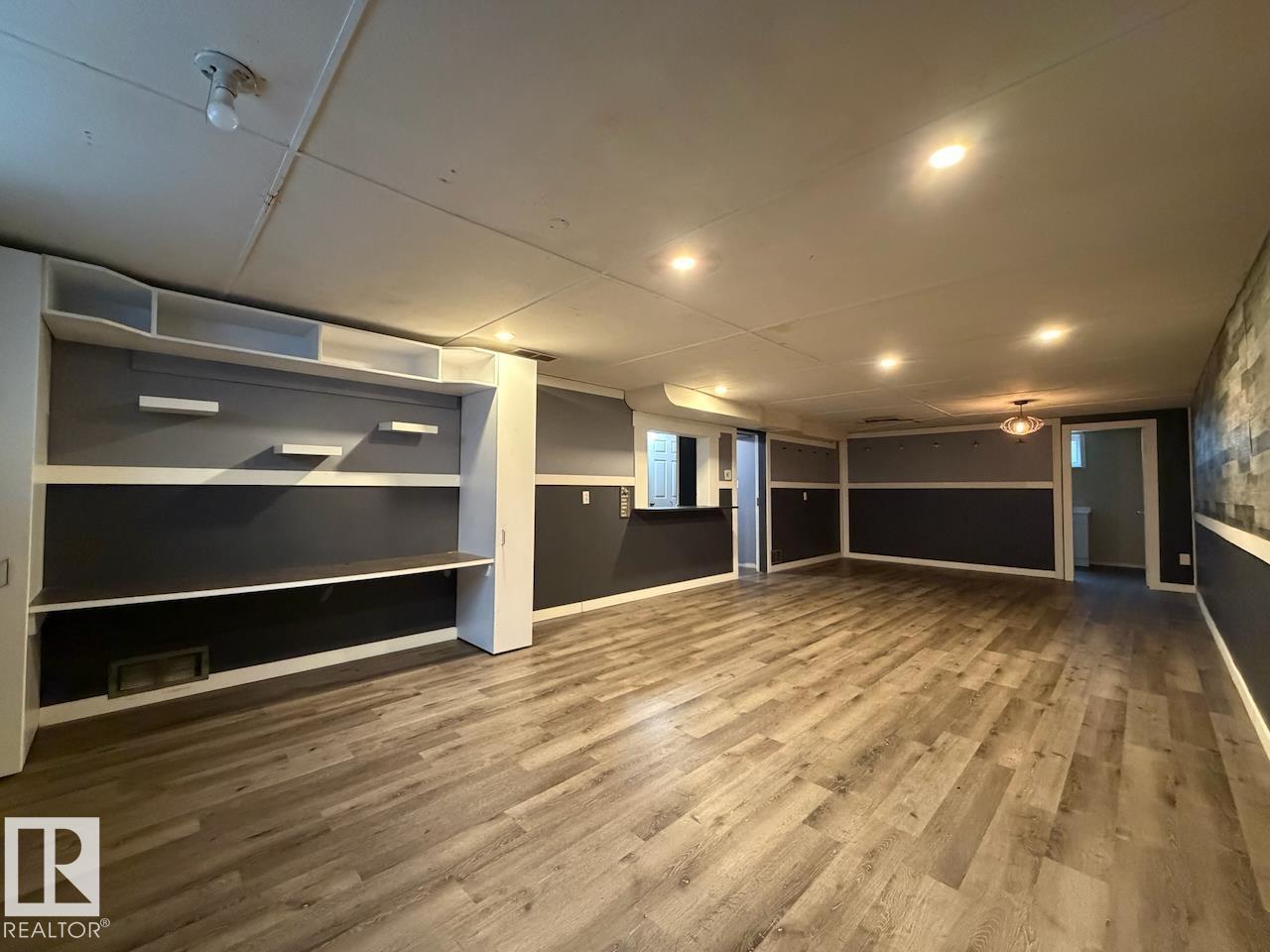 5003 46 AV — photo 20