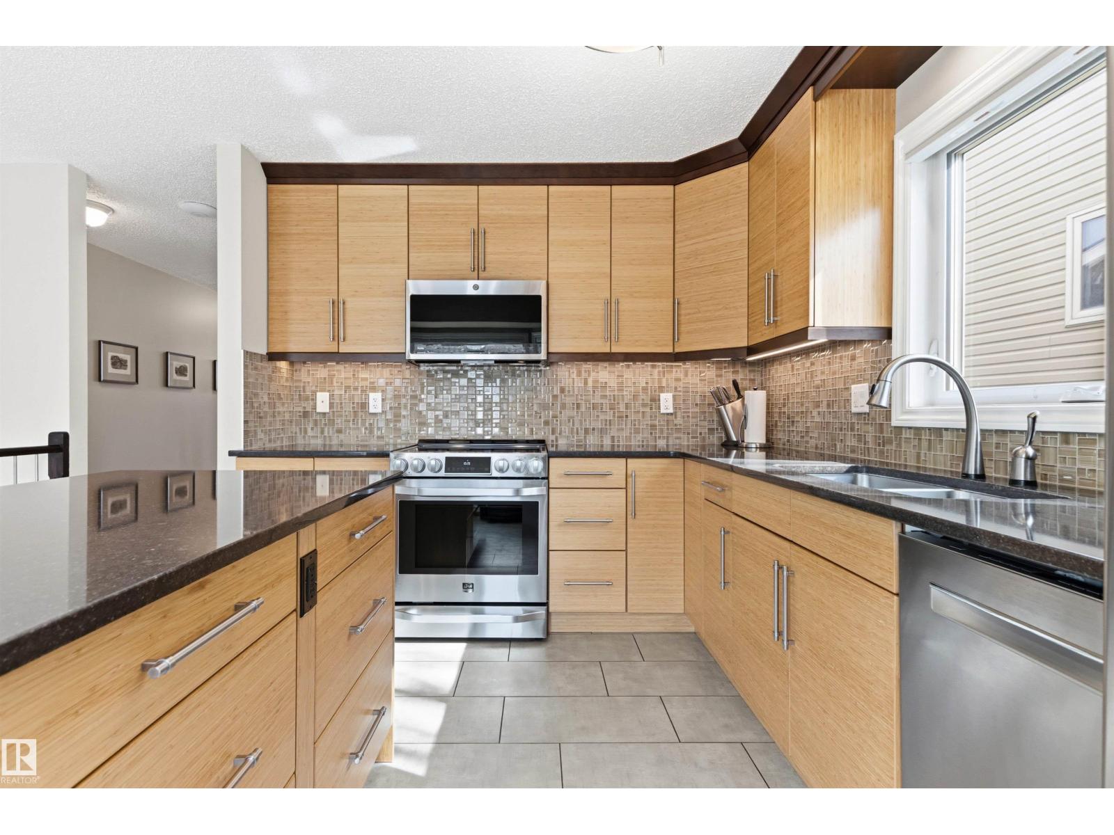 11129 20 AV NW, Edmonton