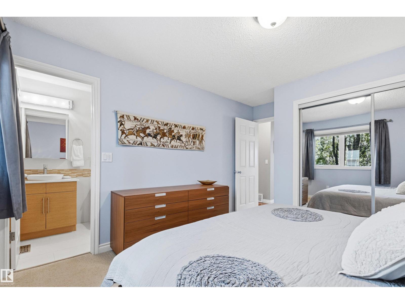 11129 20 AV NW, Edmonton