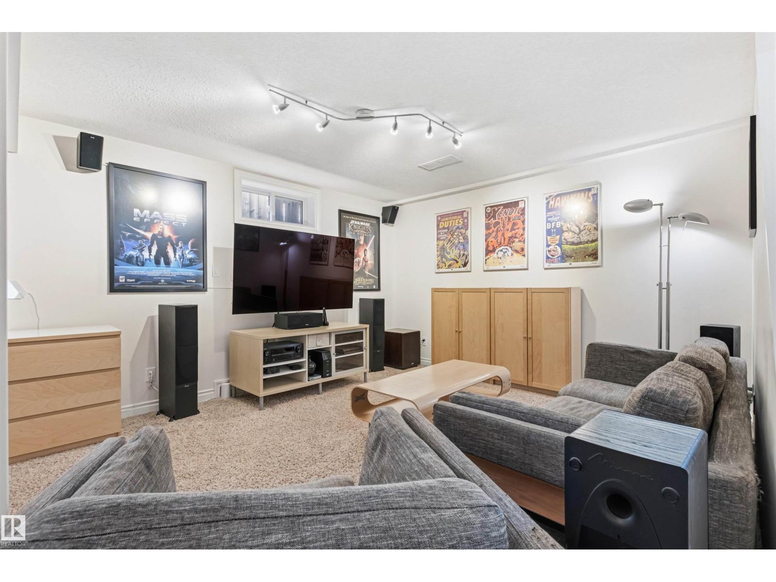 11129 20 AV NW, Edmonton