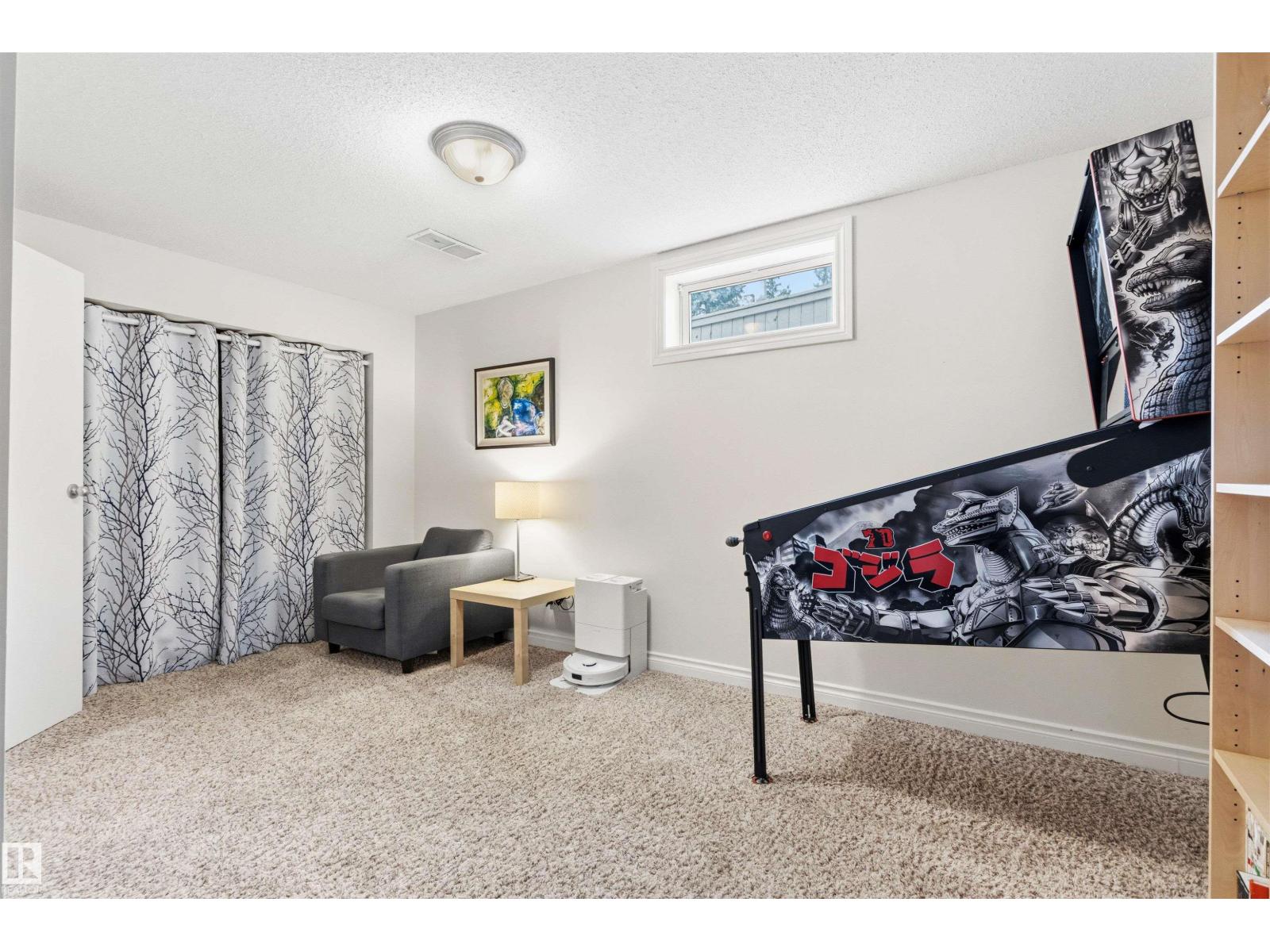 11129 20 AV NW, Edmonton