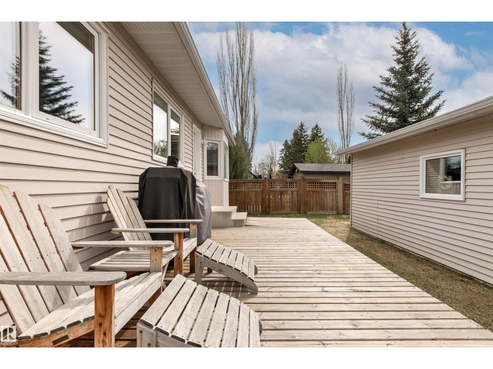 11129 20 AV NW, Edmonton
