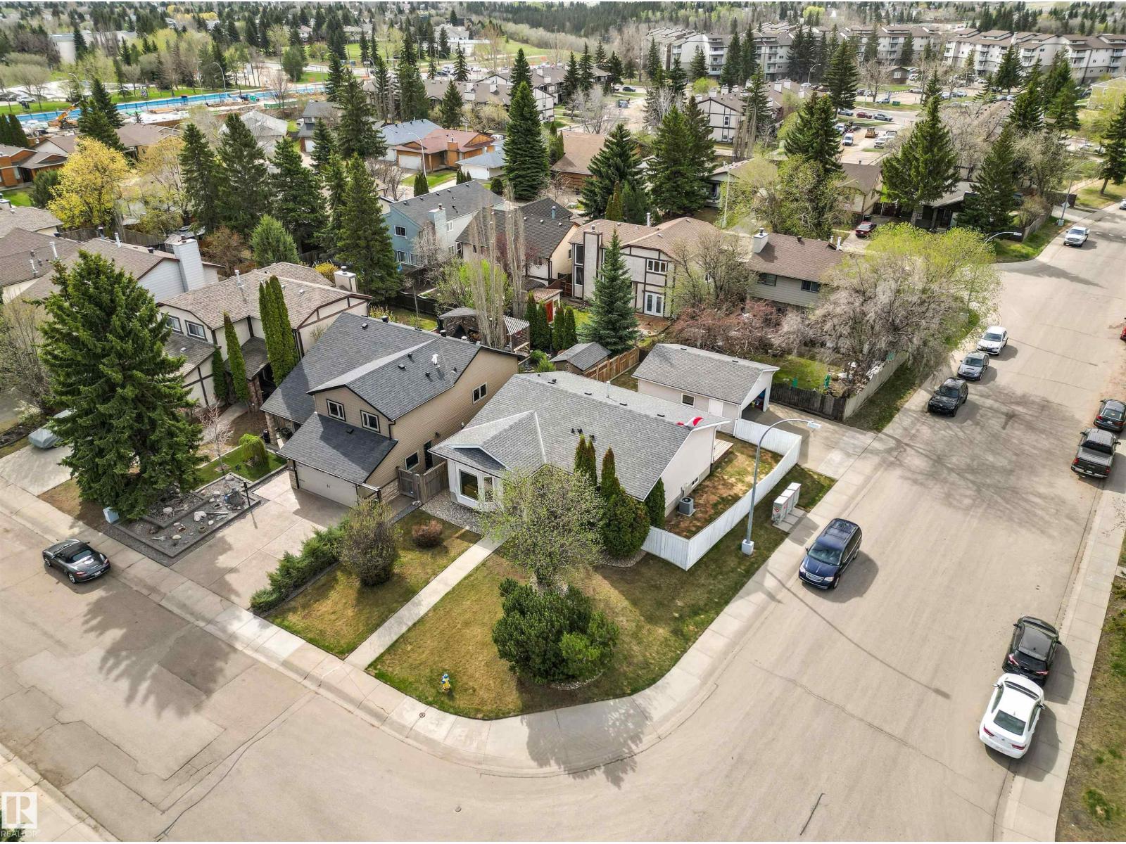 11129 20 AV NW, Edmonton