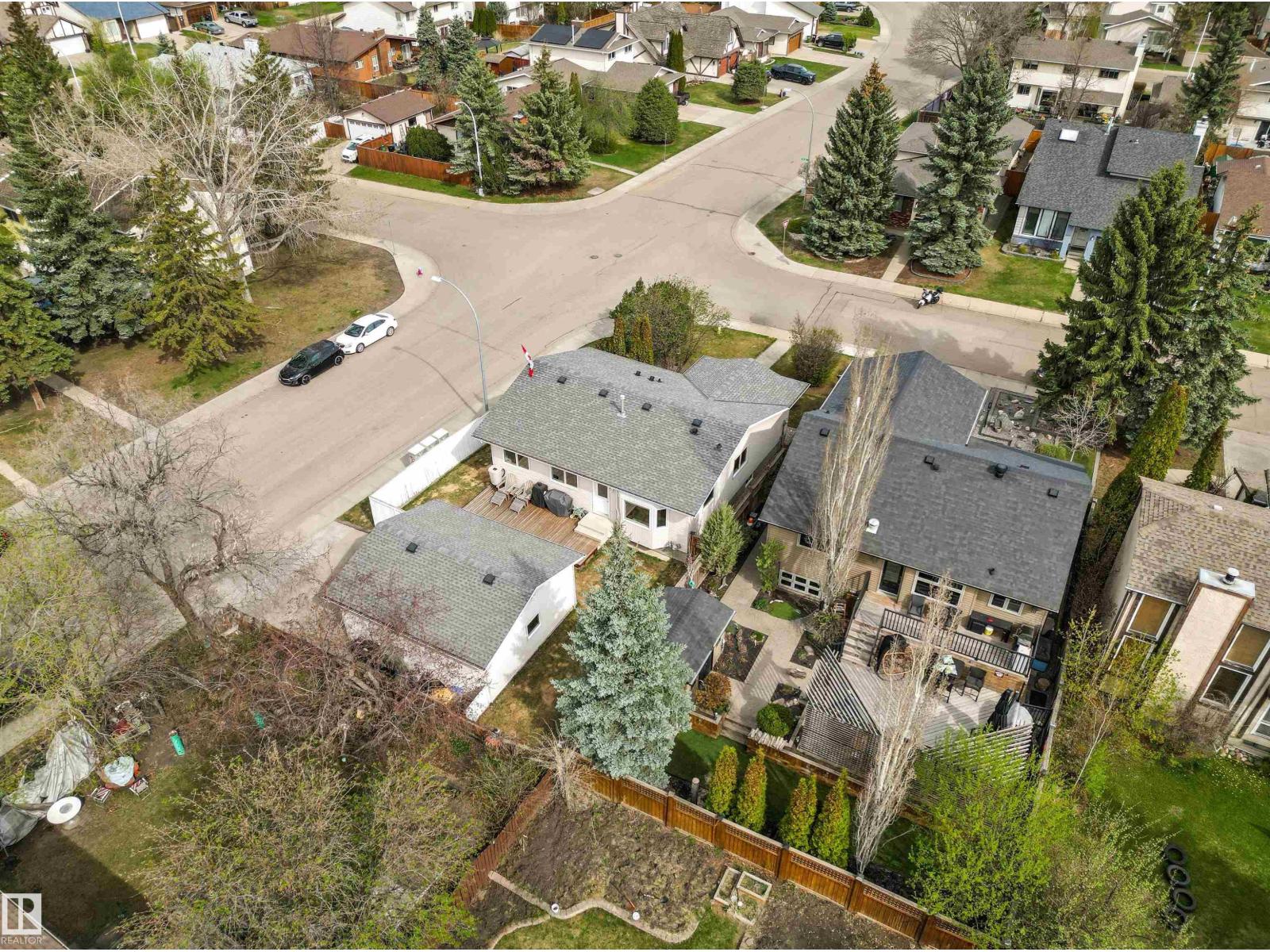 11129 20 AV NW, Edmonton