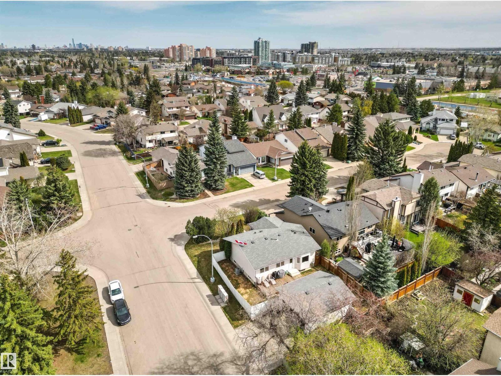 11129 20 AV NW, Edmonton