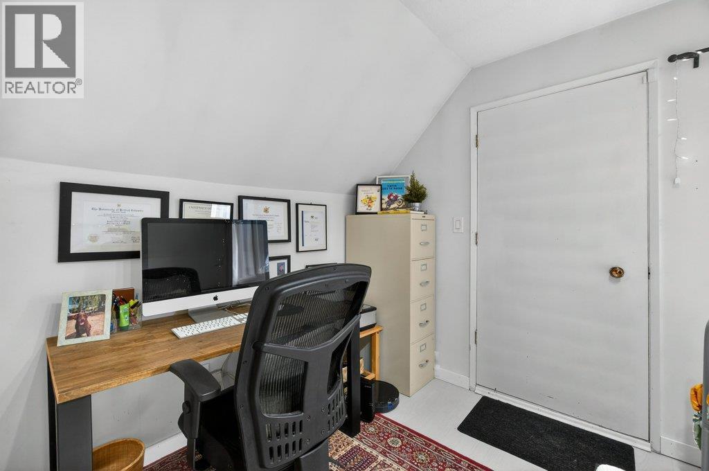 2814 Caen Road - 40
