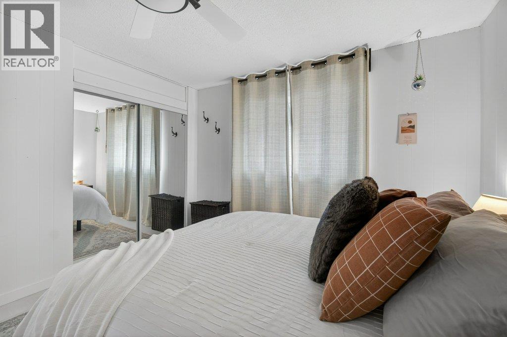 2814 Caen Road - 26