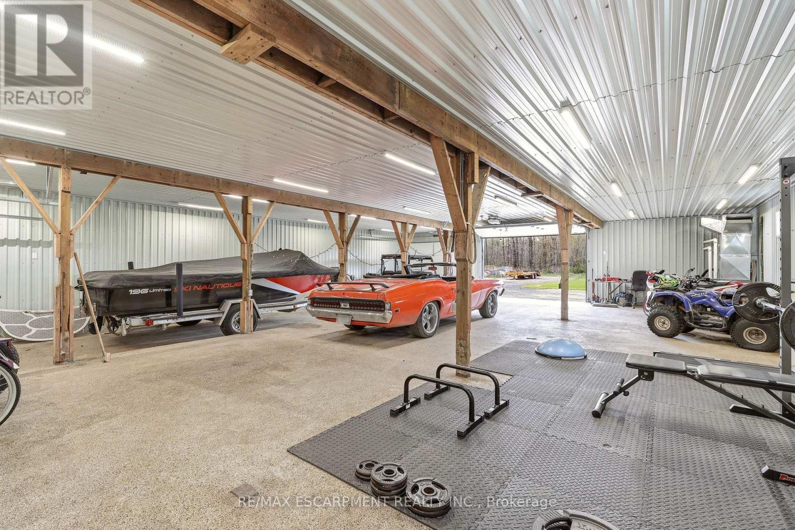 7196 MCNIVEN ROAD - 39