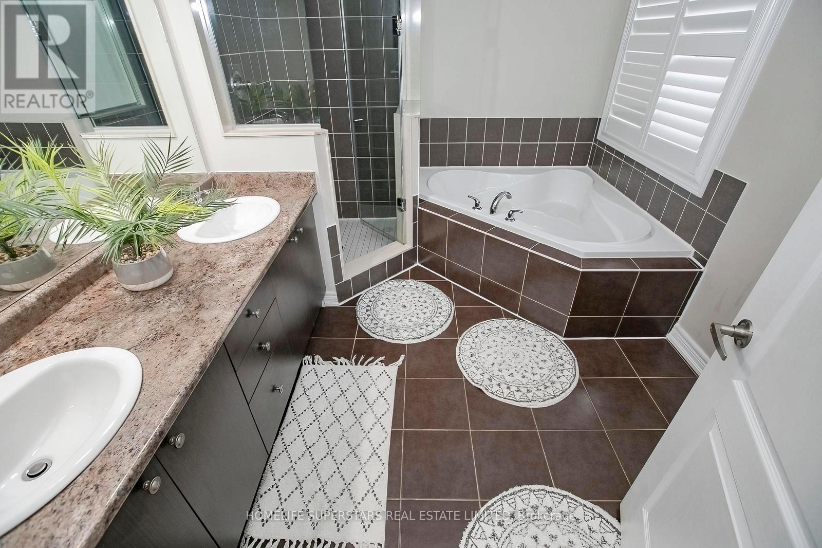 18 RIPPLE STREET - 29
