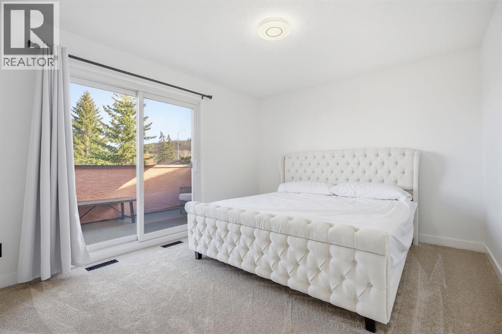 76 Beaconsfield Way NW — photo 38