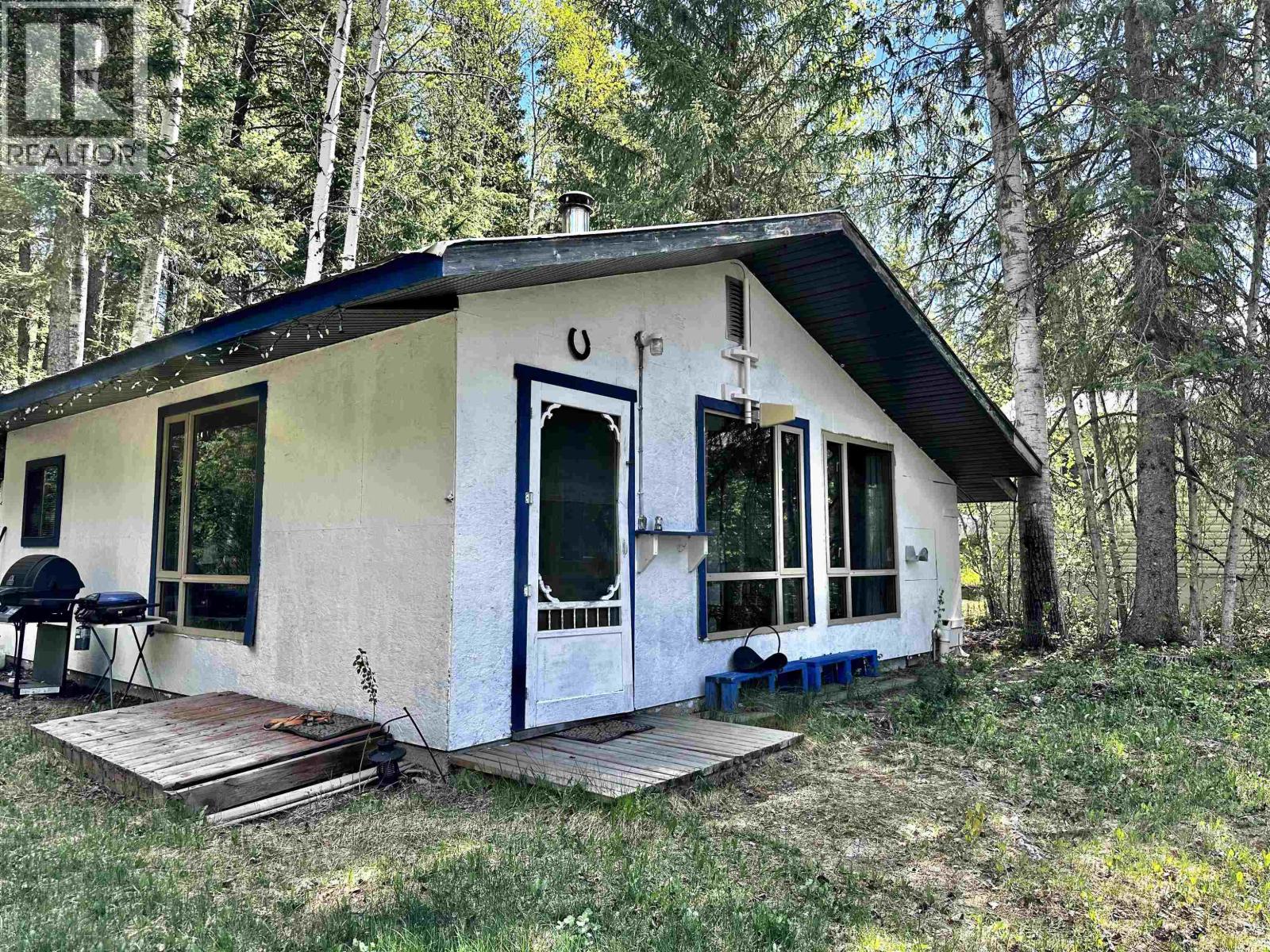 2855 HOOVER BAY ROAD, Canim Lake