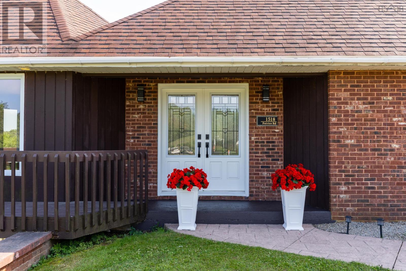 1518 Patrice Road - 8