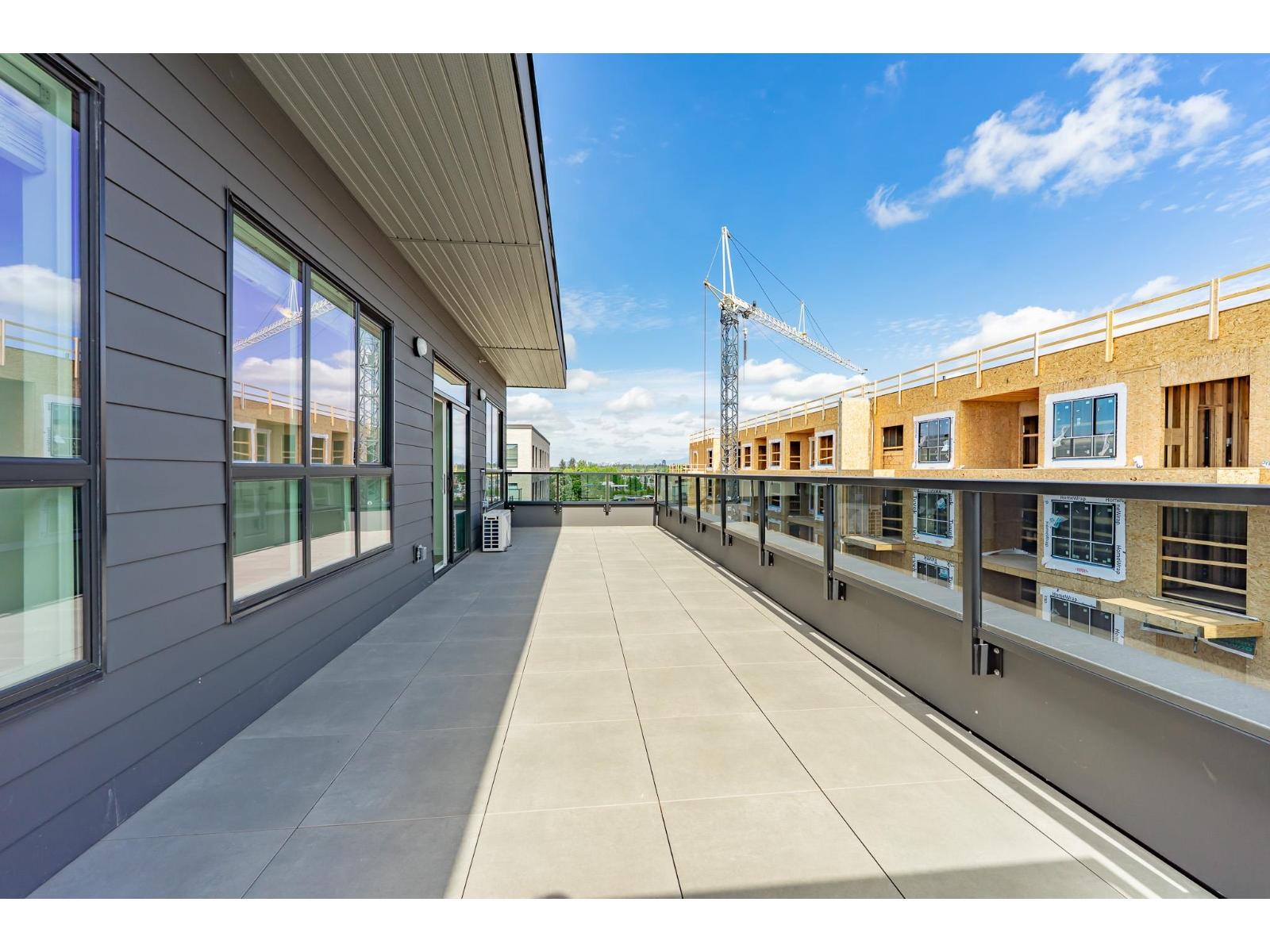 607 15735 85 AVENUE, Surrey