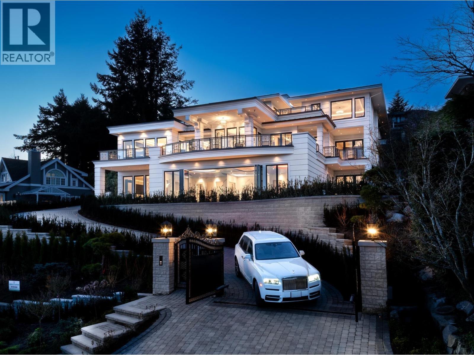 835 FARMLEIGH ROAD, West Vancouver