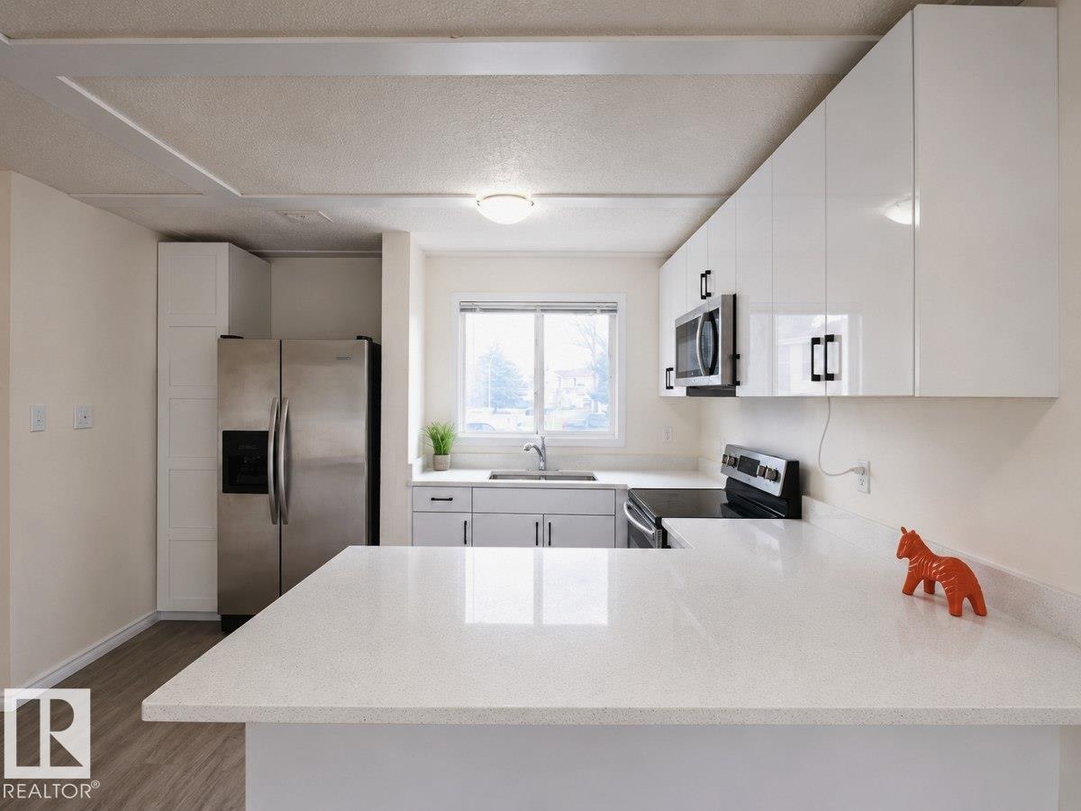 14458 56 ST NW - 4