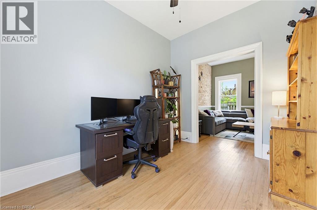 146 WILLIAM Street, Brantford, Ontario, N3T3L3 — Photo 7