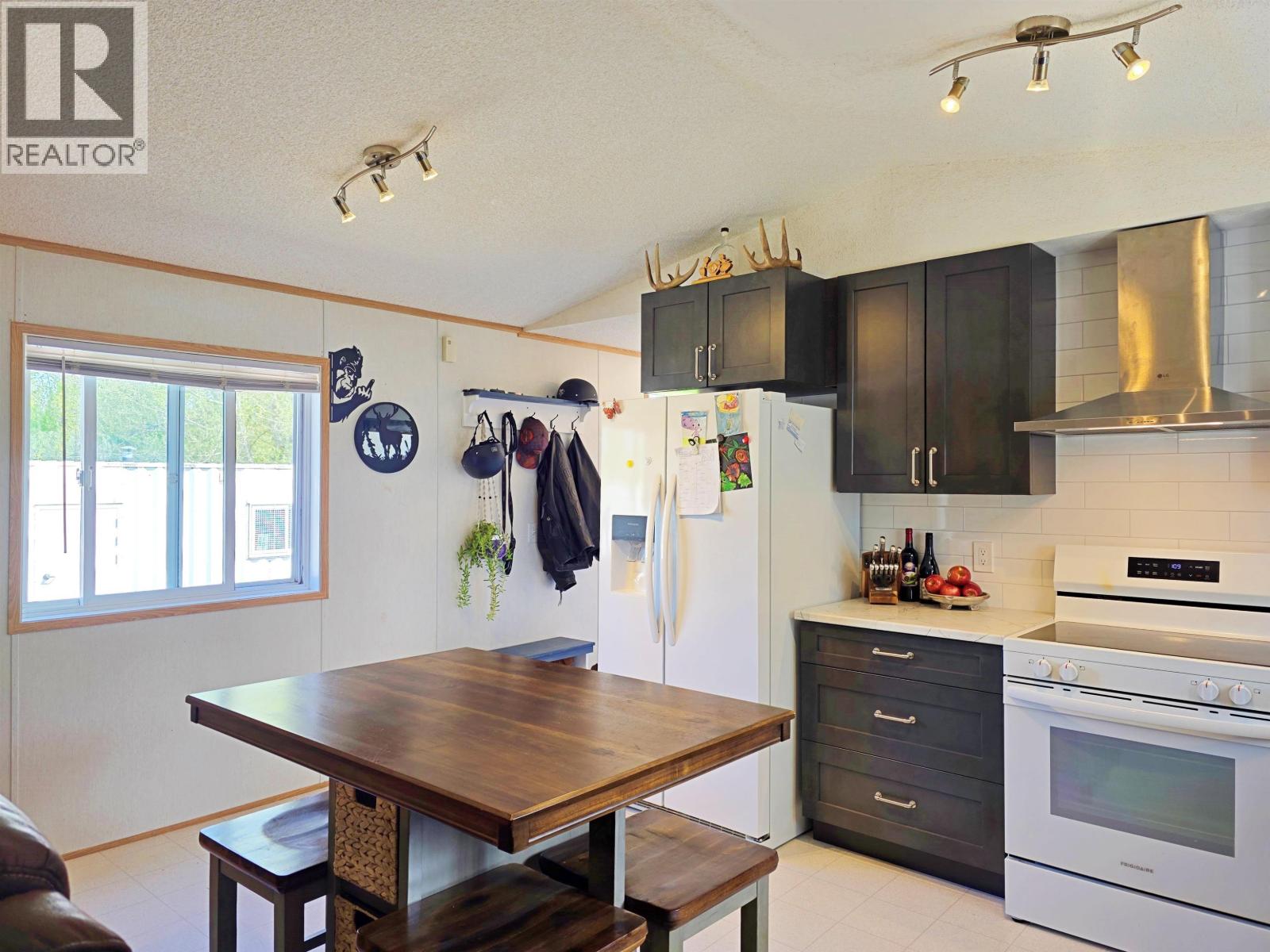 1286 BASS ROAD - 4
