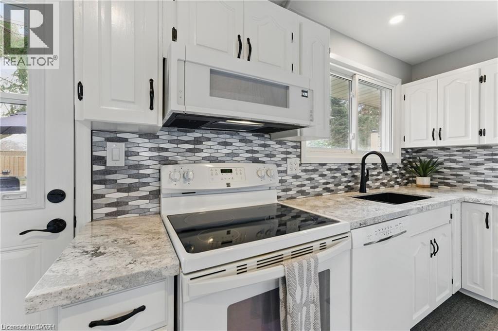 160 COUNCIL Crescent - 14