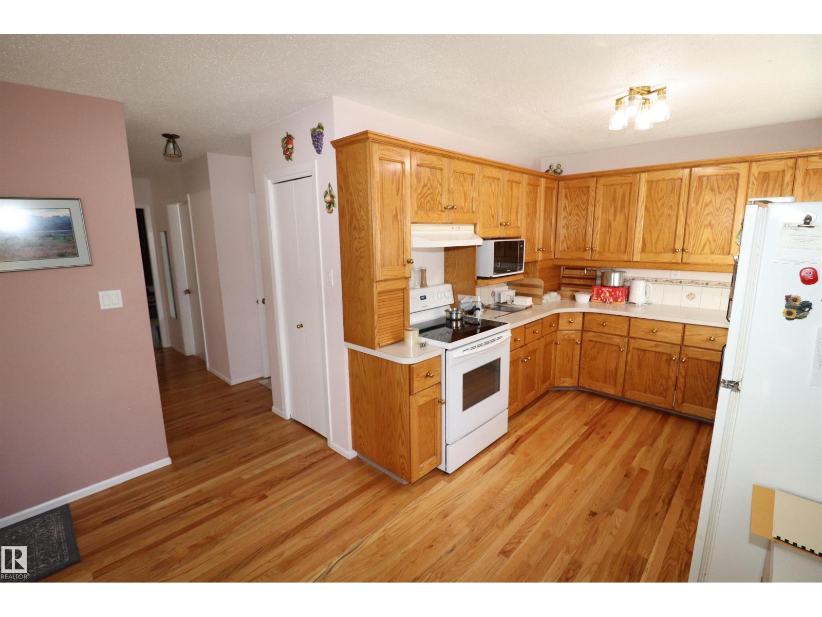 #1 22348 TWP ROAD 512, Rural Strathcona County