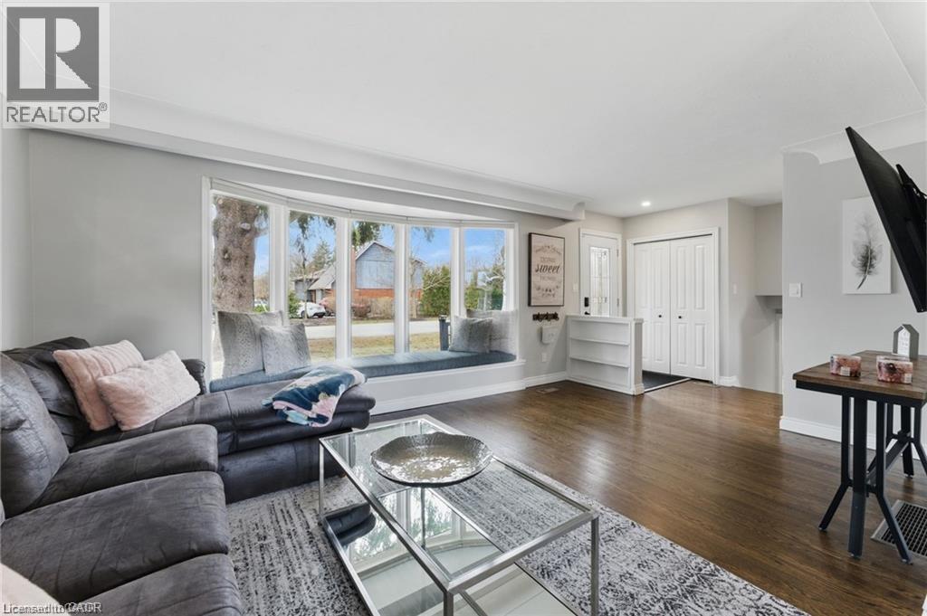 160 COUNCIL Crescent - 5