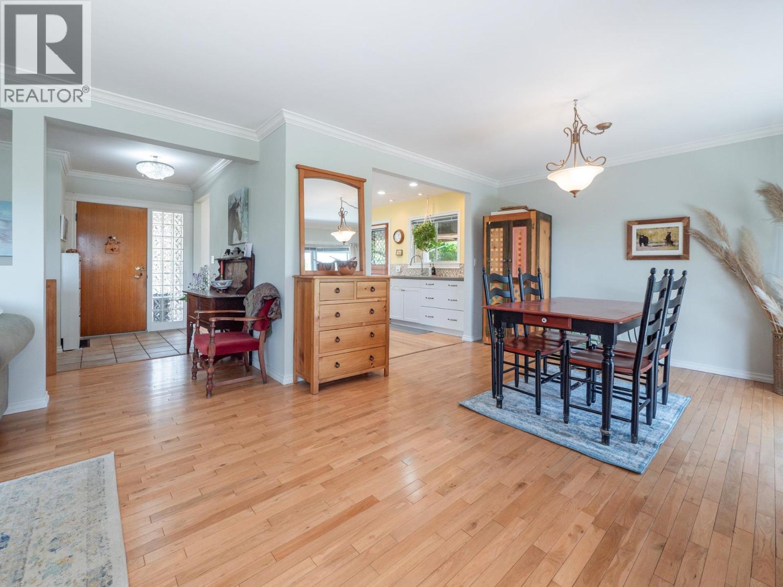 616 N FLETCHER ROAD, Gibsons
