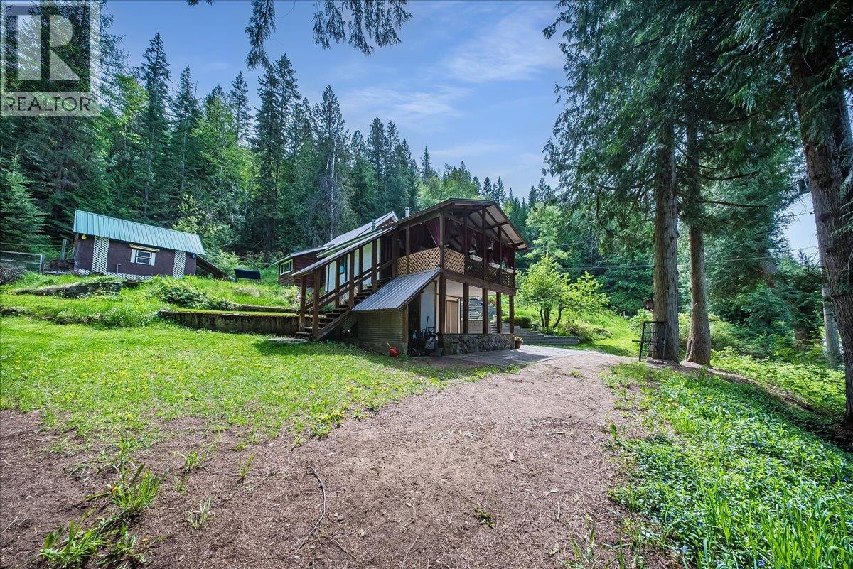 2280 Old Salmo Road - 51