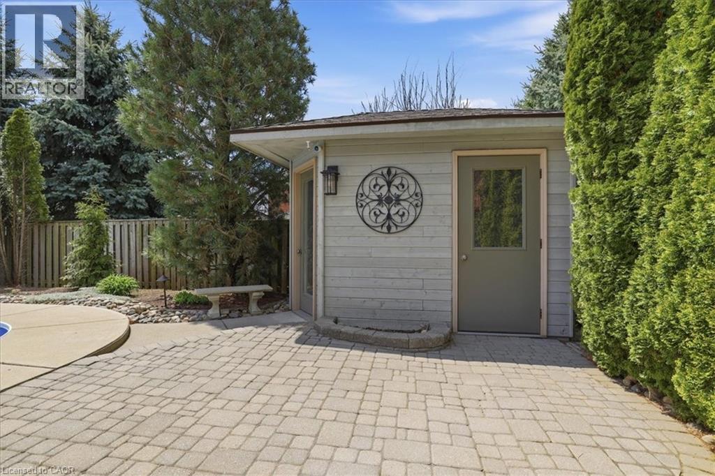 27 FALL HARVEST Drive, Kitchener, Ontario, N2P2M2 — Photo 36