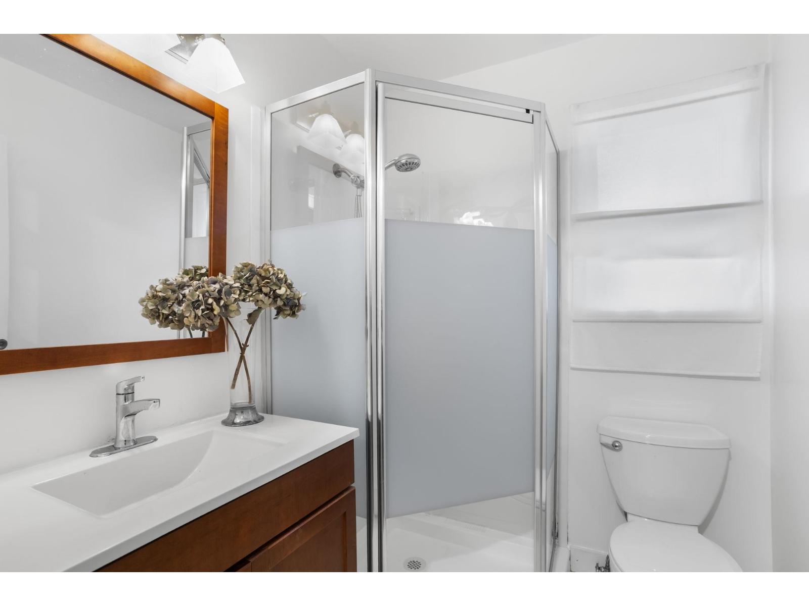 10659 SANTA MONICA Drive, Delta
